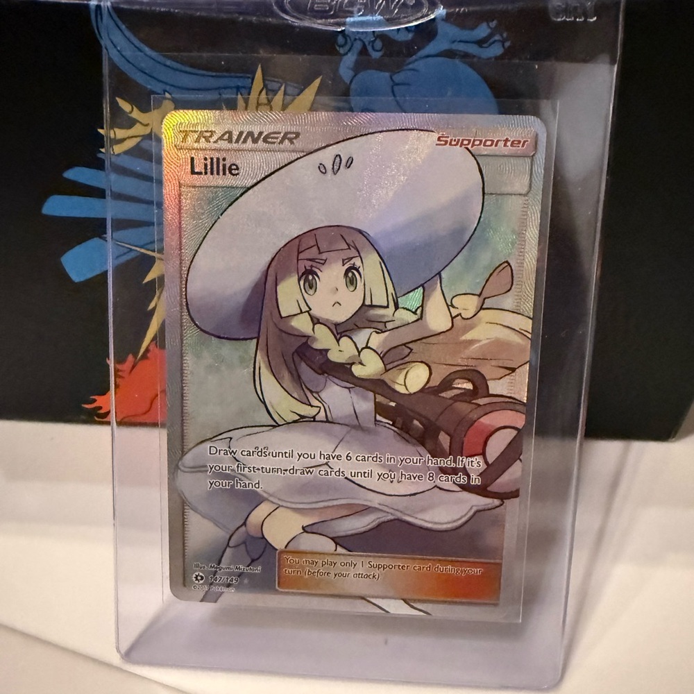 Pokemon Sun & Moon Trainer Lillie 147/149 - Full Art Holo Rare - NM
